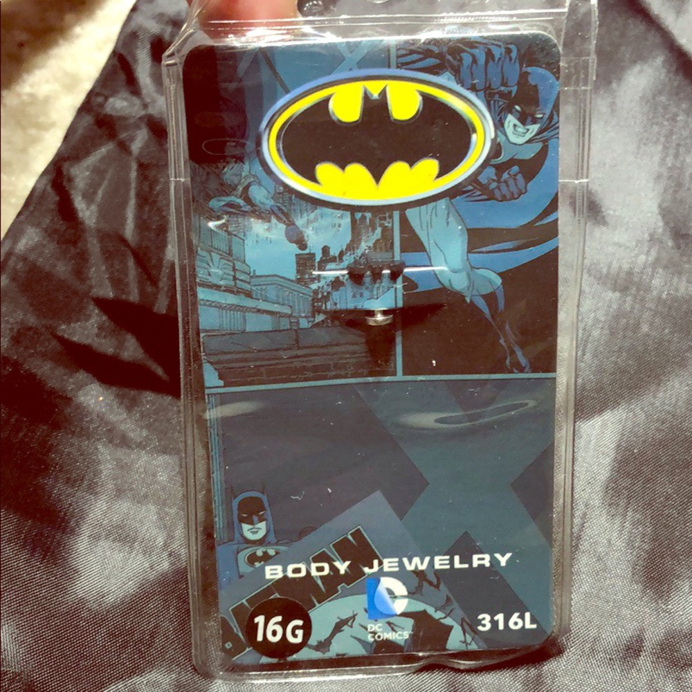 💥Labret lip tragus, Batman
